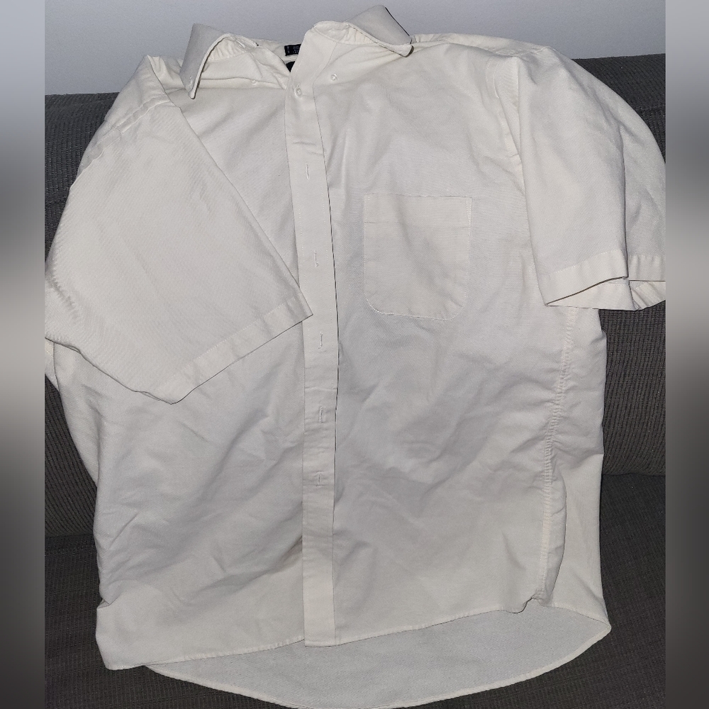 Dress shirt cream